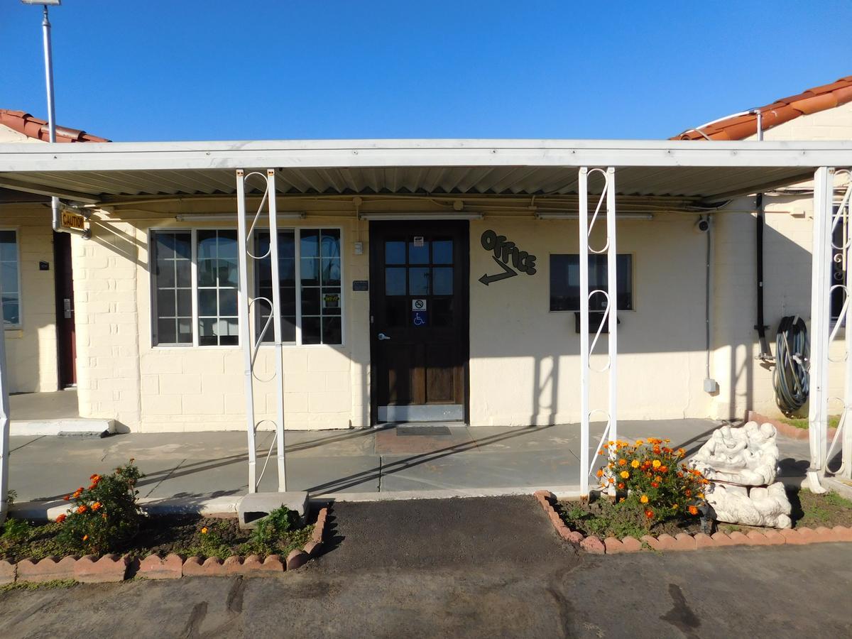 סטוקטון El Rancho Motel מראה חיצוני תמונה